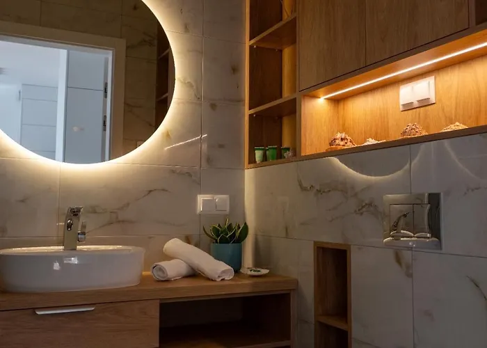 Apartment Plaza 41 By The Sea